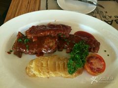 -Bamboo Bar & Grill Restaurant