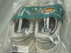 -福奈特洗衣洗鞋(宝华广场店)