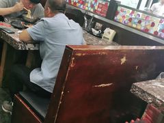 -啊美丽炭火烤肉(滑翔一店)
