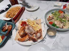 奥尔良烤鸡配薯条-卡朋西餐(乐峰广场店)