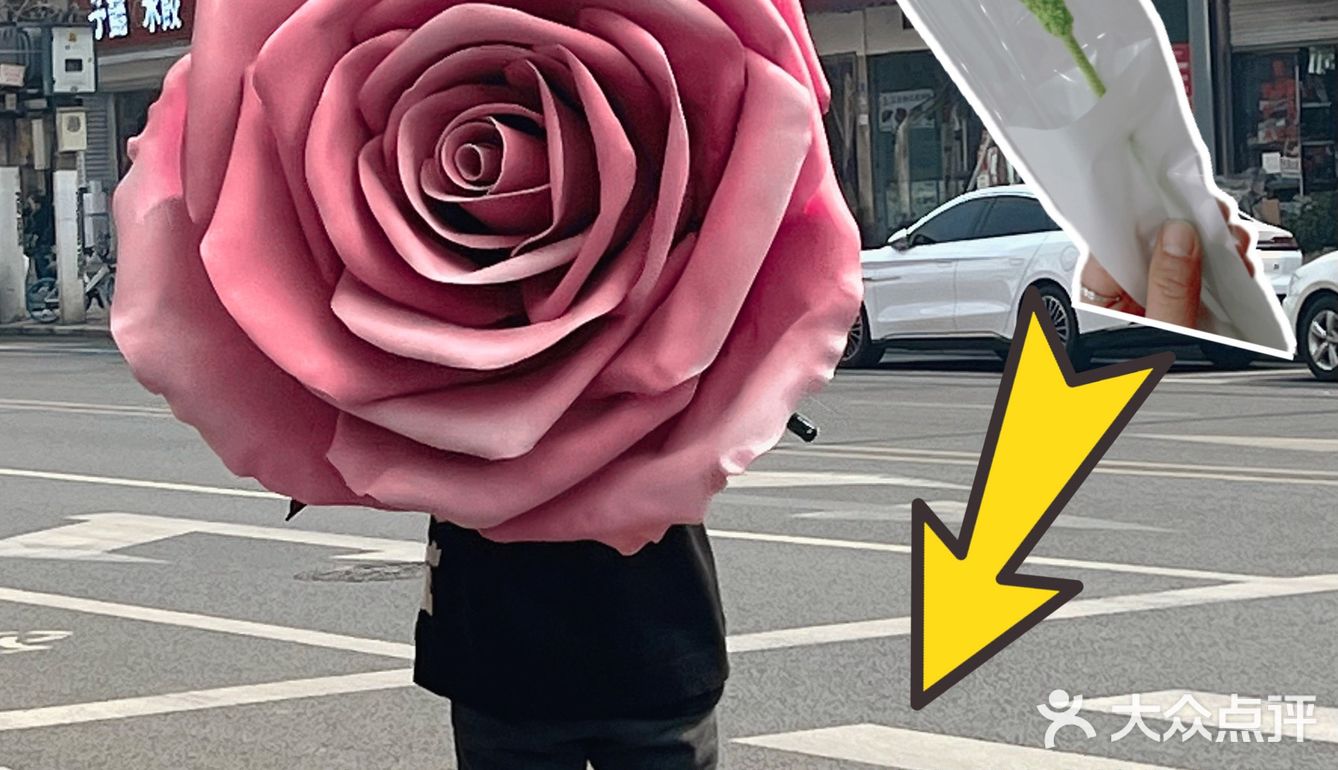 不用羡慕上海！我大成都也有巨型🌹玫瑰了！