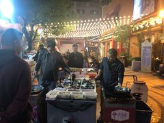 -吉庆街美食广场