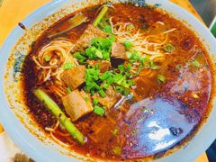 -丁丁猫重庆小面(徐州路店)