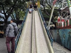 -顺德大良半月城游乐场