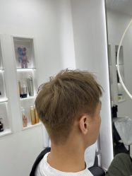 -赤道 Hair Salon