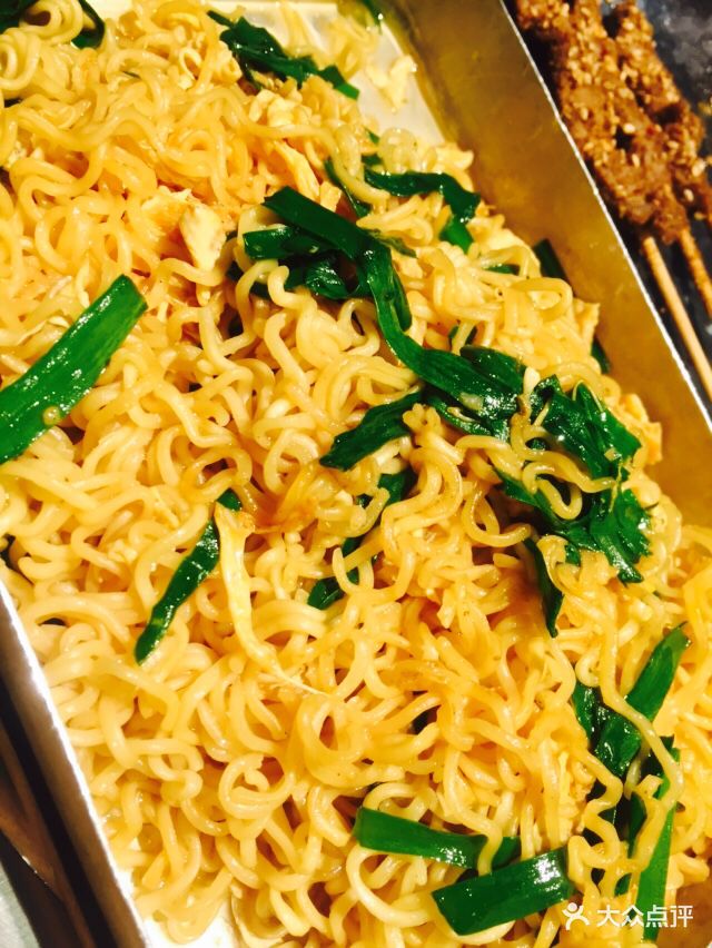 丹东牛b大串海鲜烧烤炒方便面图片 - 第12张