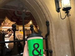 -B&C黄油与面包·法式古堡面包坊(新天地店)