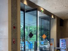 -粤塔x电竞酒店(深圳龙华大浪后浪新天地店)