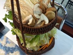 -刘姐啤酒鱼民族演艺餐厅(西街总店)