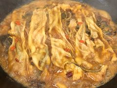 大锅清江鱼-屯老二农家铁锅炖·行业领军者(梅江店)
