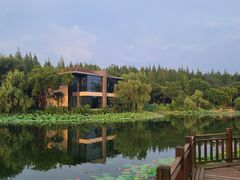 -上海怡沁园度假酒店