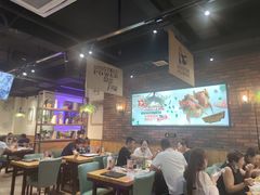 大堂-鼎原力量吊炉烧烤主题餐厅(临河街店)