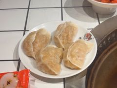 手工现包酸菜饺子-姚稷大铁锅(龙之梦店)