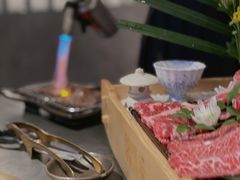 -铭牛烧肉·和牛海鲜自助(高新月牙湖店)