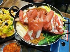 部队锅-MI WU FACTORY米屋美食工厂餐厅(绿地店)