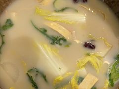 -云中鱼蒸汽石锅鱼(川沙百联店)