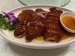 深井烧鹅-东方之珠海鲜酒楼(南开店)