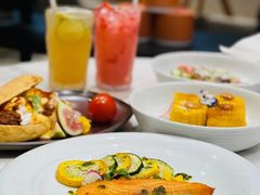 -théATRE茶聚场·餐厅(环球金融中心店)