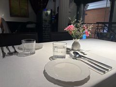 -LESCEDARS Brasserie Bistro香柏树