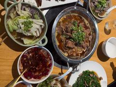 -大众跷脚牛肉馆·非遗传承单位(峨眉山店)