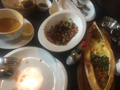 -Efes Turkish & Mediterranean Cuisine 艾菲斯餐厅(陆家嘴店)