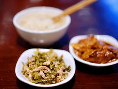 雪菜肉丝浇头-老半斋(福州路店)