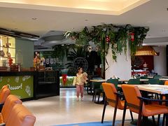 -亮马河饭店翠雅咖啡厅