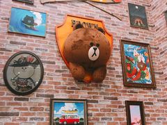 -LINE FRIENDS Garosu-gil Flagship Store