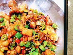 -辛香味烧鱼馆·非遗技艺·排骨红烧肉(光谷医药园店)