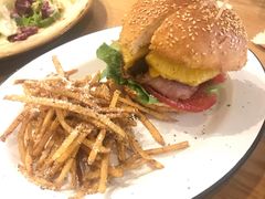 -HELLO 27 意面·沙拉·帕尼尼