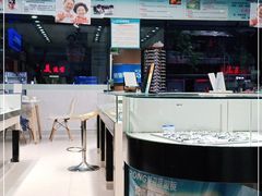 -荣视医眼镜(老车站店)