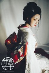 点击看大图 -持熹光年写真体验馆