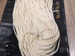 -呷哺呷哺(新世界百货望京店)