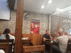 -老鄞江清水龙虾馆-赵赵家(江北店)