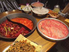 -萍姐火锅·公路夜市(武汉首店)