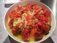 -龙巢盱眙龙虾·牛蛙·烧烤宵夜(八卦岭店)