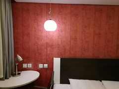 -如家云上四季连锁酒店(昆明东风广场地铁站店)