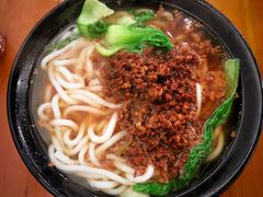-丽虹云南过桥米线(兴工街店)