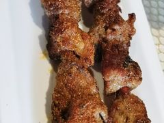 红柳枝烤羊肉-巴扎美食·新疆菜·西域歌舞表演餐厅(新疆大厦店)