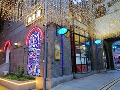 -海鲨湾海鲜会馆(百家湖1912店)