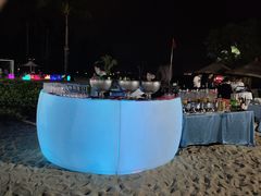 -亚龙湾希尔顿自助餐厅·海鲜·烧烤·沙滩BBQ·现场乐队