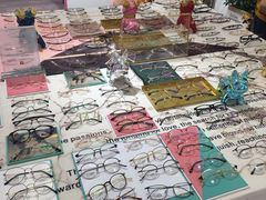 -肆兮眼镜·蔡司·徕卡战略合作店(大坪店)
