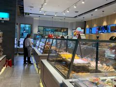 面包甜点陈列柜-巴黎贝甜(大宁国际商业广场店)