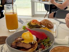 -The Sunny Side Cafe Station 1