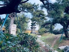 -龙华寺