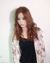 -东方美妍
