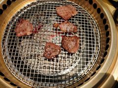 -铭牛烧肉·和牛海鲜自助(高新月牙湖店)
