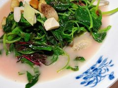-维园悦谱·海派家常菜(乌鲁木齐南路店)