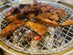 -哈哈碳都·牛肋条无限自助烤肉(台江万达店)