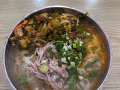 -巍山火巴肉饵丝(大理古城店)